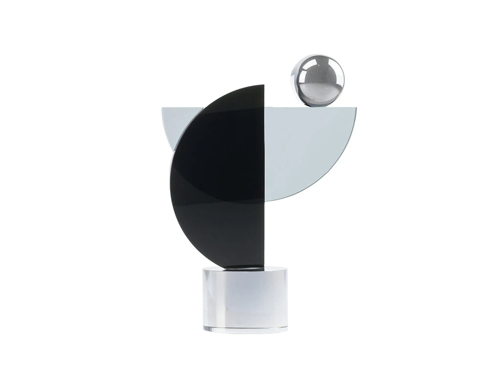 Dawin Crystal Sculpture, Low 1 Dawin Crystal Sculpture, Low